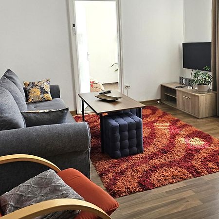 Aparthotel Sibiu Cedonia Екстер'єр фото