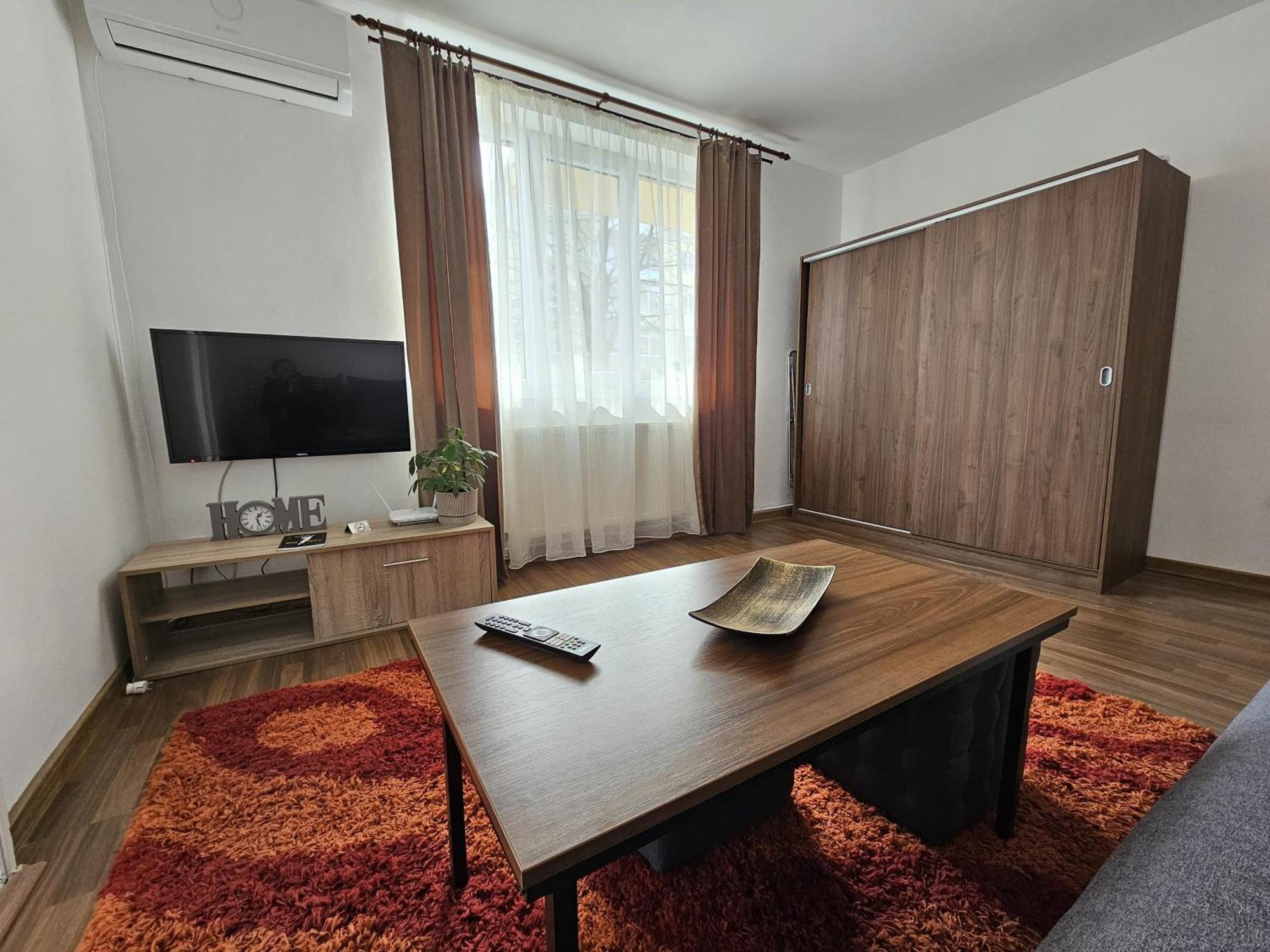Aparthotel Sibiu Cedonia Екстер'єр фото