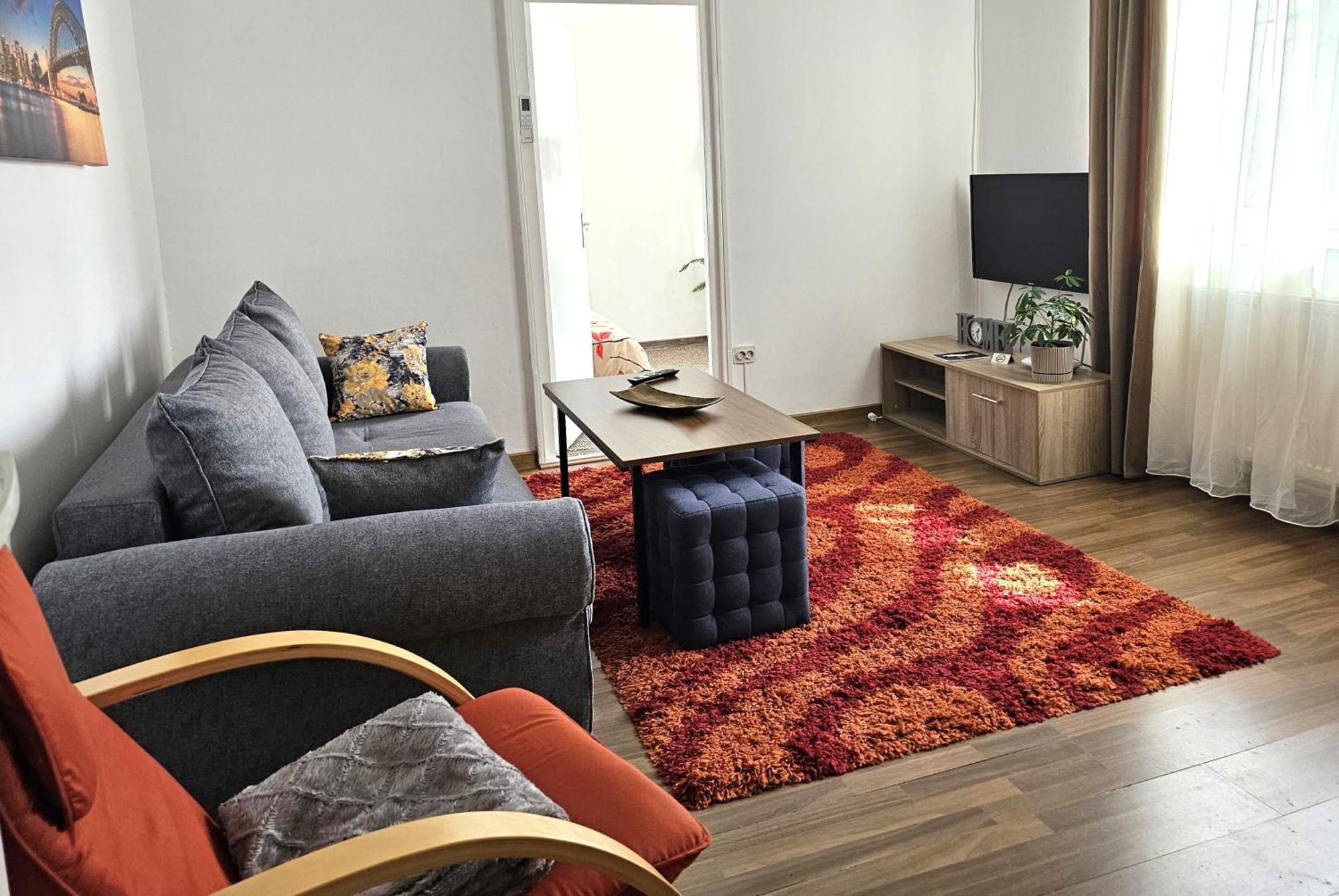 Aparthotel Sibiu Cedonia Екстер'єр фото