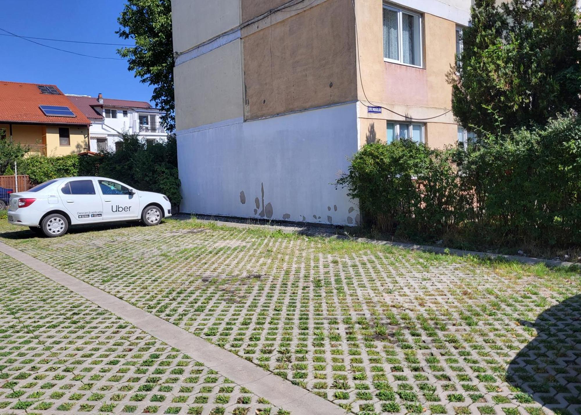 Aparthotel Sibiu Cedonia Екстер'єр фото